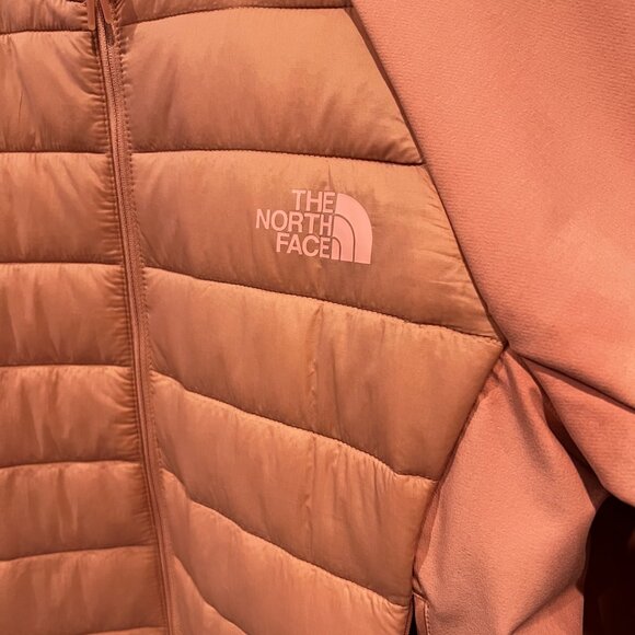 The North Face Lightweight Jacket - Picture 2 of 8